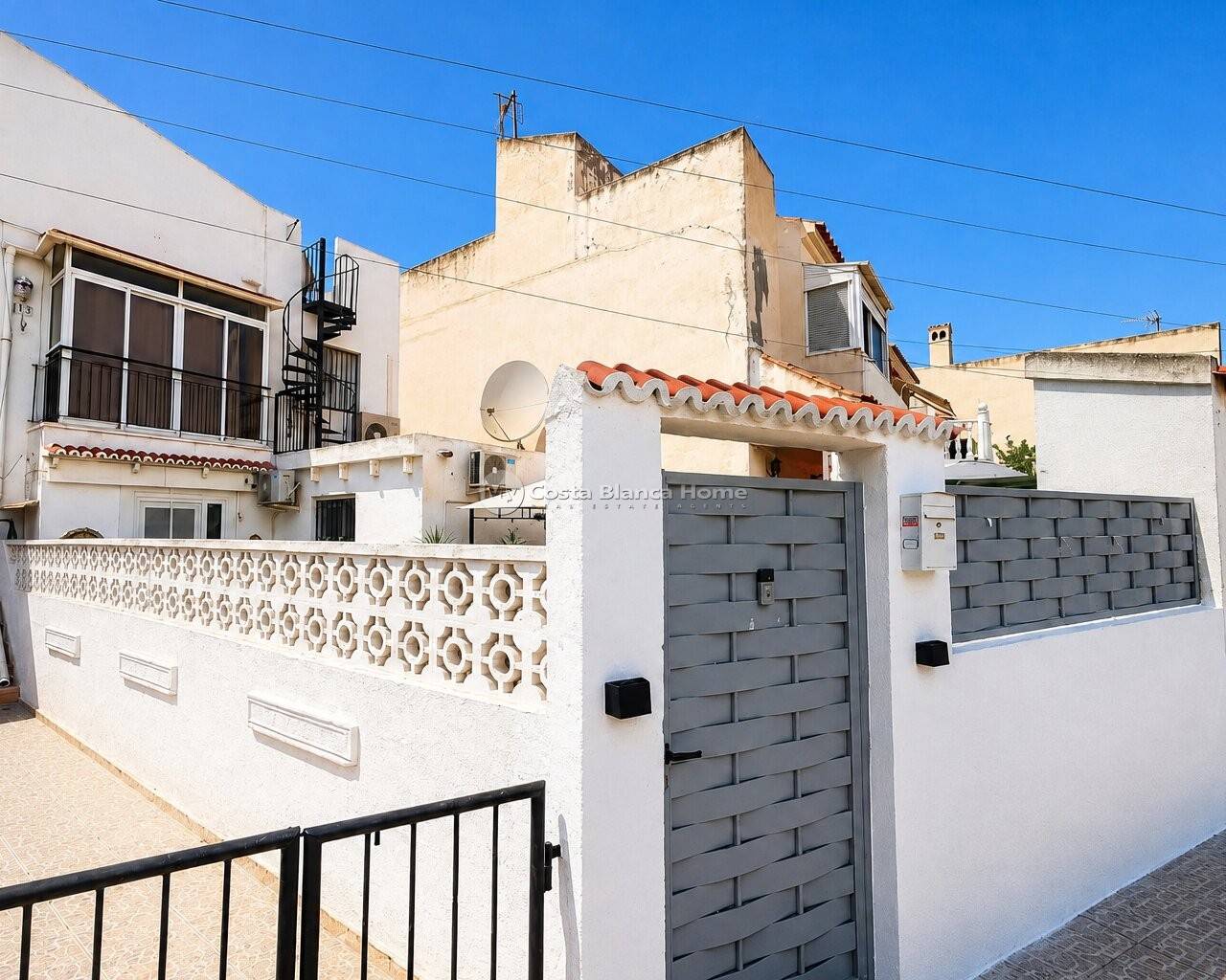 Apartment - Resale - Torrevieja - El Chaparral