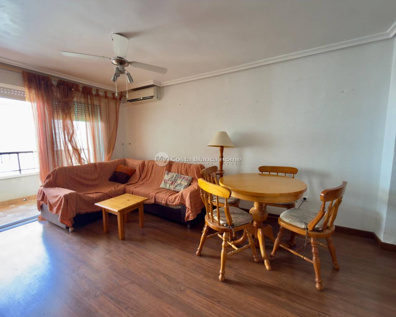 Apartment - Resale - Torrevieja - Torrevieja - Centre