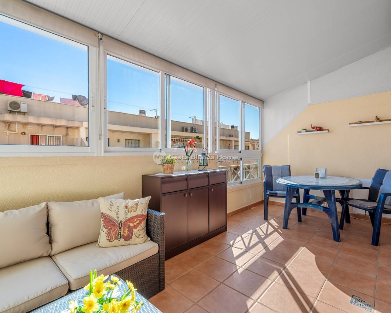 Apartment - Resale - Torrevieja - Torrevieja - Centre