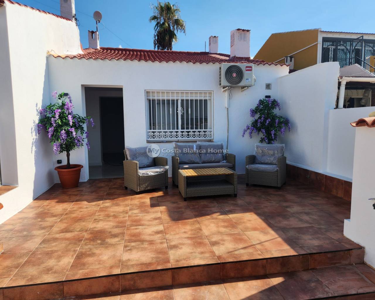 Bungalow - Resale - Urbanización La Torreta - Urbanización La Torreta