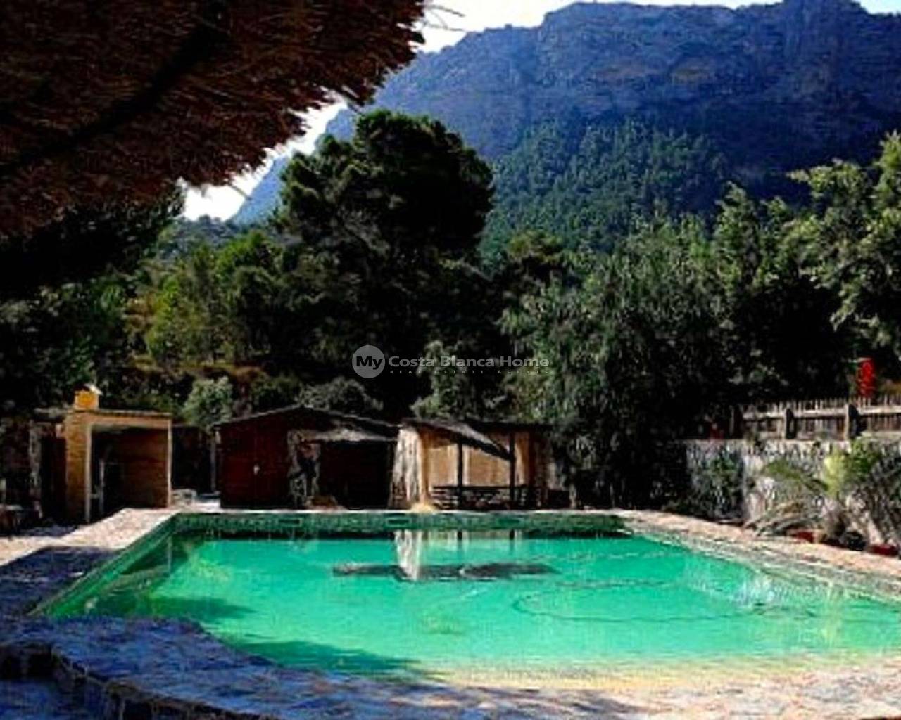 Country House - Resale - Gea Y Truyols - Gea Y Truyols