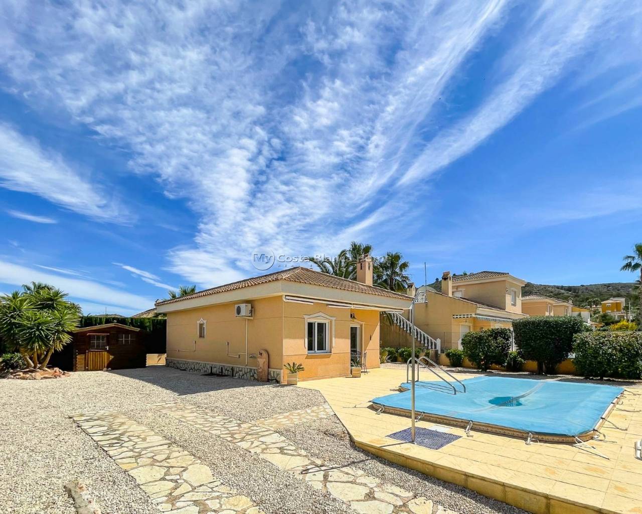 Detached Villa - Resale - Hondon de Las Nieves - CS10-BA568