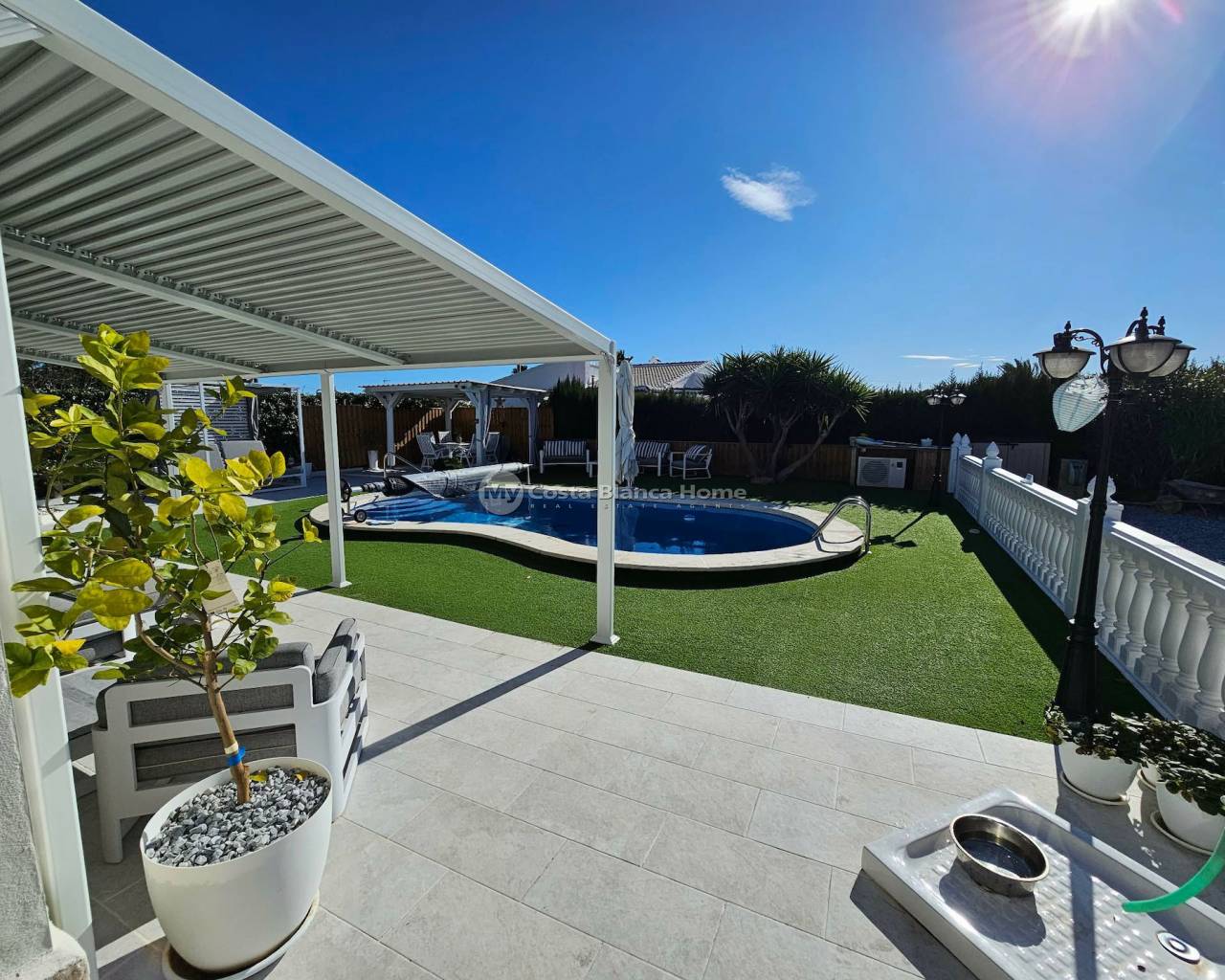 Detached Villa - Resale - La Marina - La Marina