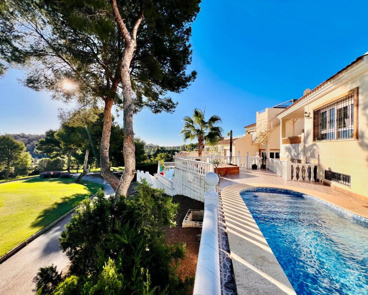 Detached Villa - Resale - Orihuela Costa - Las Ramblas