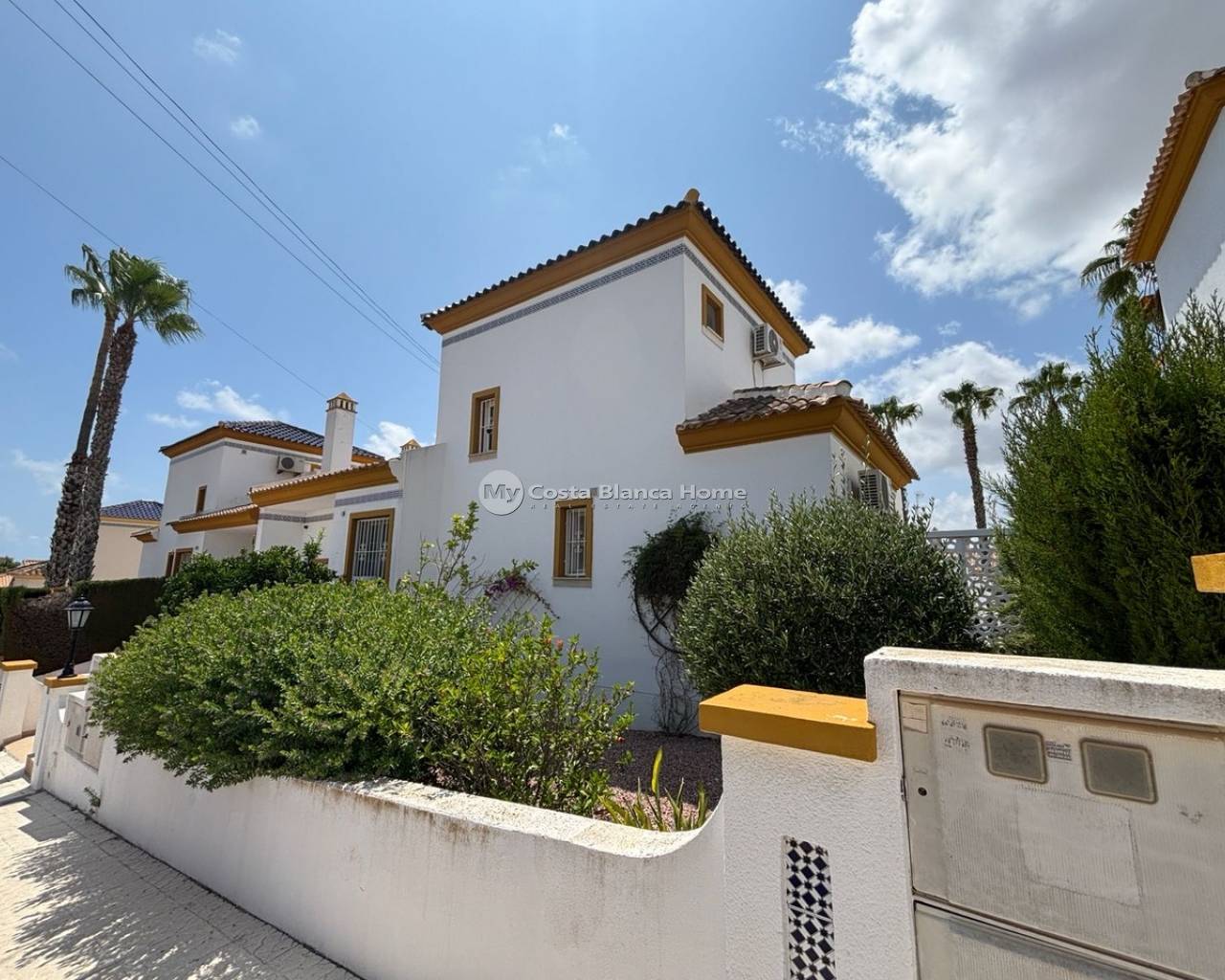 Detached Villa - Resale - Villamartin, Orihuela Costa - Villamartin, Orihuela Costa