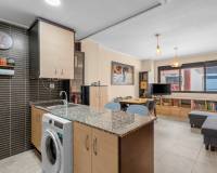 Resale - Apartment - Alicante - Alicante - City