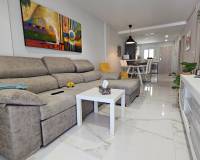 Resale - Apartment - La Marina - La Marina - Urbanization