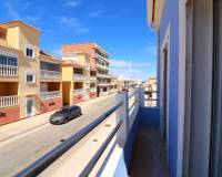 Resale - Apartment - Los Nietos - Los Nietos - Town