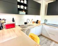 Resale - Apartment - Orihuela Costa - La Zenia