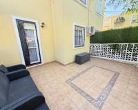 Resale - Apartment - Orihuela Costa - Villamartin
