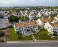 Resale - Apartment - Orihuela Costa - Villamartin