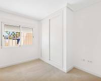 Resale - Apartment - Pilar de la Horadada - El Mojón