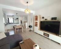Resale - Apartment - San Miguel de Salinas - Las Comunicaciones