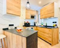Resale - Apartment - San Miguel de Salinas - Las Comunicaciones