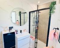 Resale - Apartment - San Miguel de Salinas - Las Comunicaciones