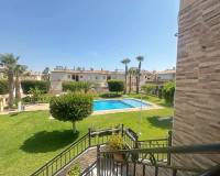 Resale - Apartment - Torrevieja - Aguas Nuevas