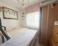 Resale - Apartment - Torrevieja - Aguas Nuevas