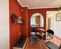 Resale - Apartment - Torrevieja - Aguas Nuevas