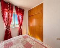 Resale - Apartment - Torrevieja - Aguas Nuevas