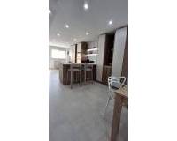 Resale - Apartment - Torrevieja - Playa Acequion