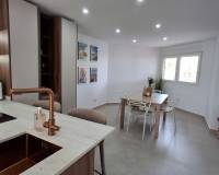 Resale - Apartment - Torrevieja - Playa Acequion