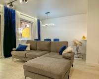Resale - Apartment - Torrevieja - Playa Acequion