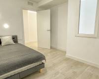Resale - Apartment - Torrevieja - Playa Acequion