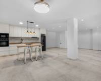 Resale - Apartment - Torrevieja - Playa Acequion