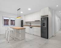 Resale - Apartment - Torrevieja - Playa Acequion