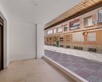 Resale - Apartment - Torrevieja - Playa Acequion