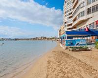 Resale - Apartment - Torrevieja - Playa Acequion