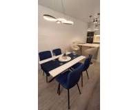 Resale - Apartment - Torrevieja - Playa Acequion