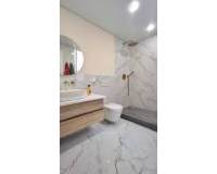 Resale - Apartment - Torrevieja - Playa Acequion