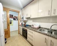 Resale - Apartment - Torrevieja - Playa de los Naufragos