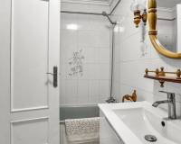 Resale - Apartment - Torrevieja - Playa Los Locos