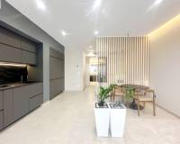Resale - Apartment - Torrevieja - Playa Los Locos