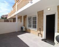Resale - Apartment - Torrevieja - Torre La Mata