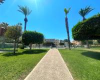Resale - Apartment - Torrevieja - Torre La Mata