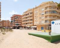 Resale - Apartment - Torrevieja - Torre La Mata