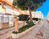 Resale - Apartment - Torrevieja - Torre La Mata