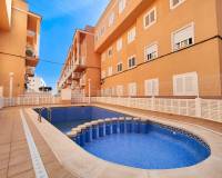 Resale - Apartment - Torrevieja - Torre La Mata