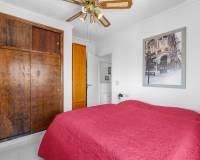Resale - Apartment - Torrevieja - Torrevieja - Aguas Nuevas
