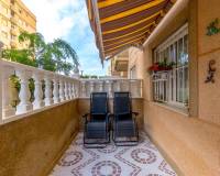 Resale - Apartment - Torrevieja - Torrevieja - Centre