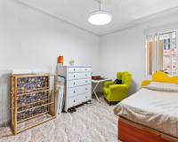 Resale - Apartment - Torrevieja - Torrevieja - Centre