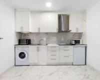 Resale - Apartment - Torrevieja - Torrevieja - Centre