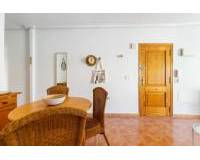 Resale - Apartment - Torrevieja - Torrevieja - Centre