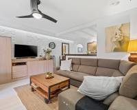 Resale - Apartment - Torrevieja - Torrevieja - Centre