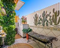 Resale - Apartment - Torrevieja - Torrevieja - Centre