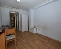 Resale - Apartment - Torrevieja - Torrevieja - Centre