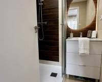 Resale - Apartment - Torrevieja - Torrevieja - Centre